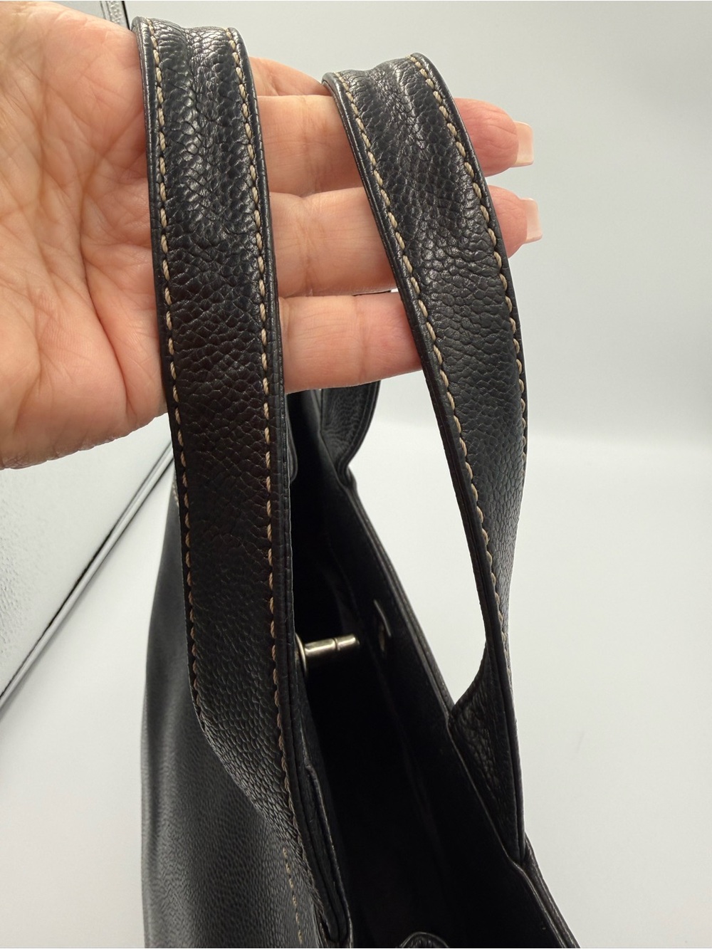 CHANEL Black Caviar Leather Tote with Silver CC Accent - Picture 14 of 16